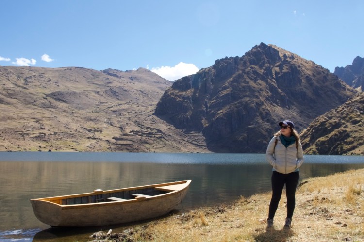 sacred_valley_lake