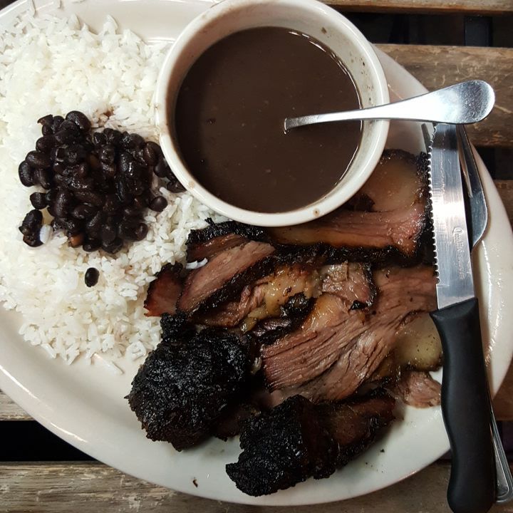 louies-bbq-pit-brisket