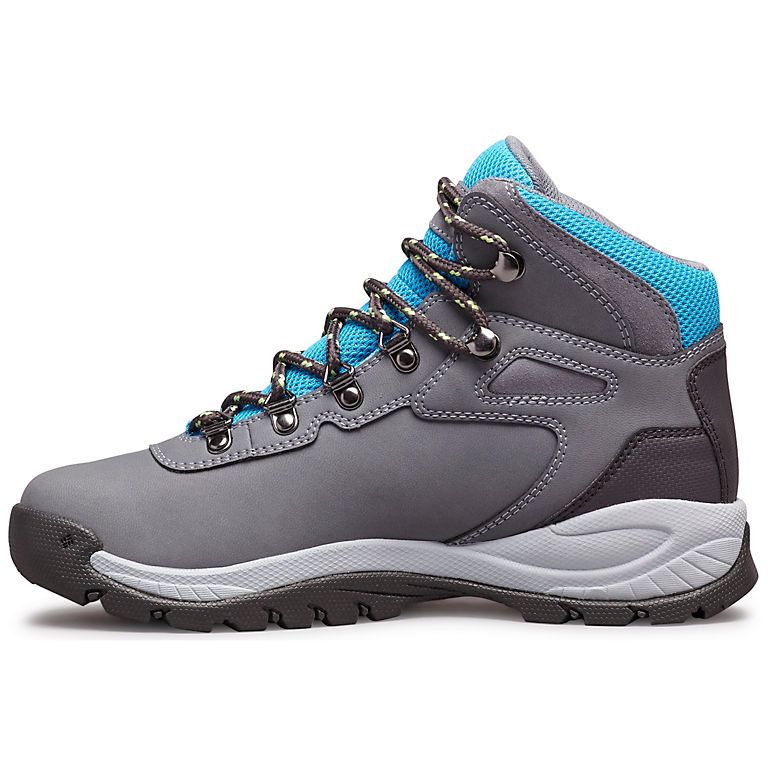 columbia-hiking-boots